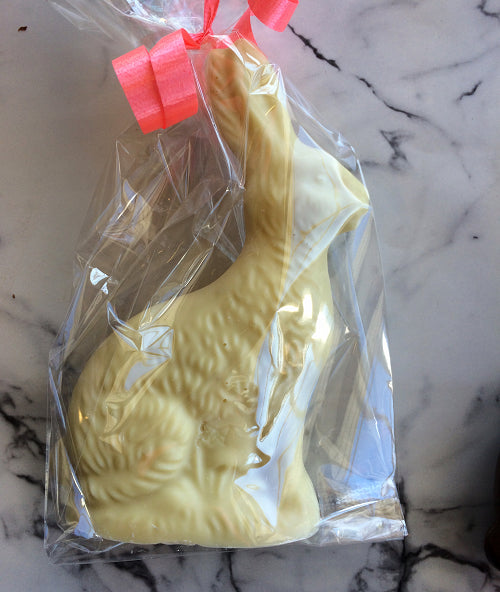 Easter Bunny 8 oz Classic Seated