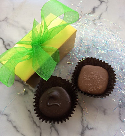 Favor Box with Two Chocolates or Truffles