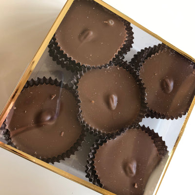 10 piece peanut butter cup box