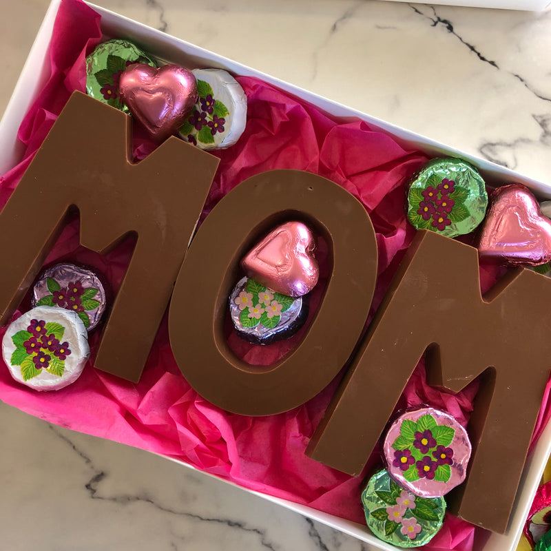 MOM solid chocolate letters