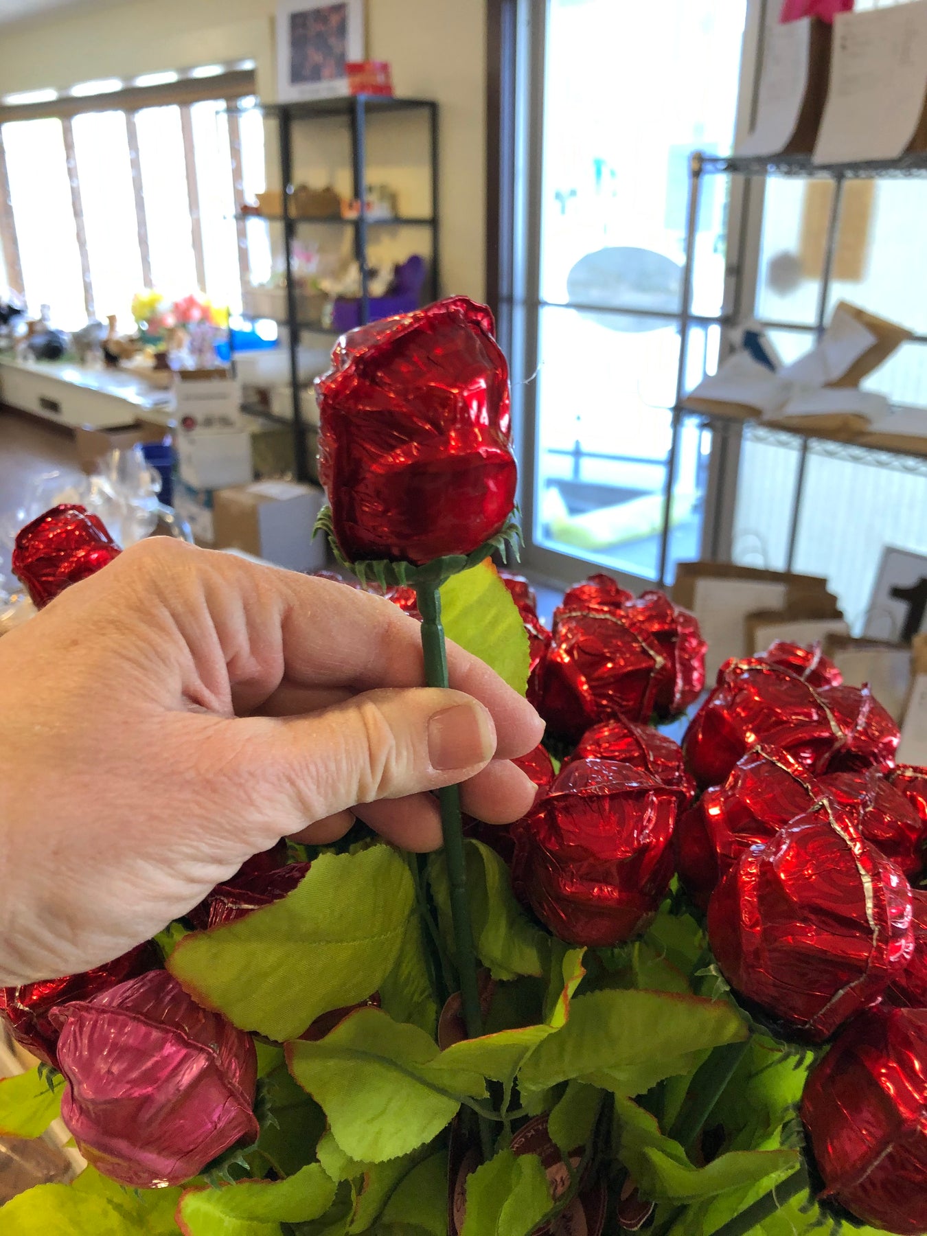 Rose Bouquet or individual rose – The Chocolate Delicacy